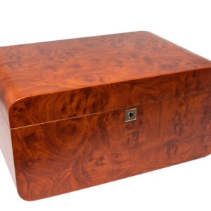 Humidor 80 szivar részére, cedrusfa, barna színű szivar doboz, párásítóval, hygrometerrel - lekerekített tetővel