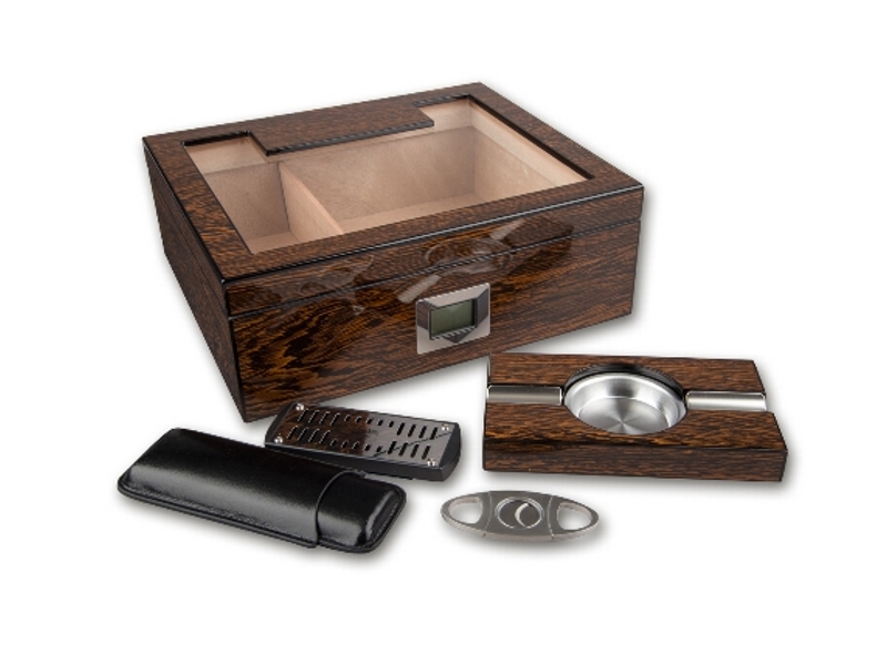 Humidor 50 szál szivarnak, üvegtetős, barna + AJÁNDÉK szett!