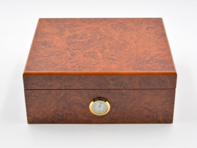 Humidor 40 szál szivar részére, cédrusfa szivar tároló doboz, párásítóval, külső hygrométerrel - gyökérmintás, Angelo - Image 2