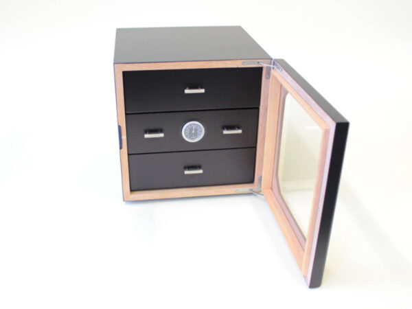 Humidor 80 szivar részére, fekete szivar tartó szekrény, külső hygrometer, üveg ajtó - Image 3